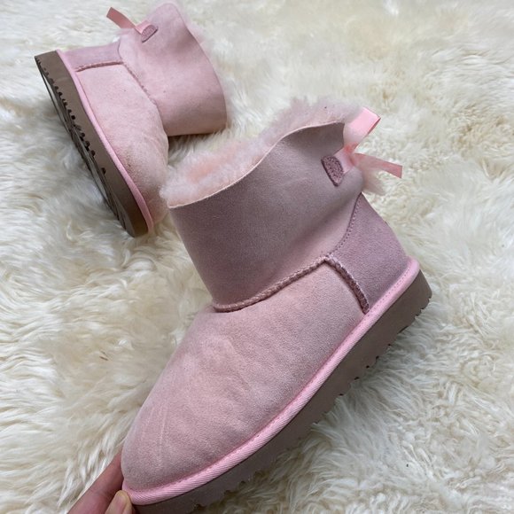 UGG BOOTS YOUTH SIZE 5 oritq very comfortable - Picture 2 of 9